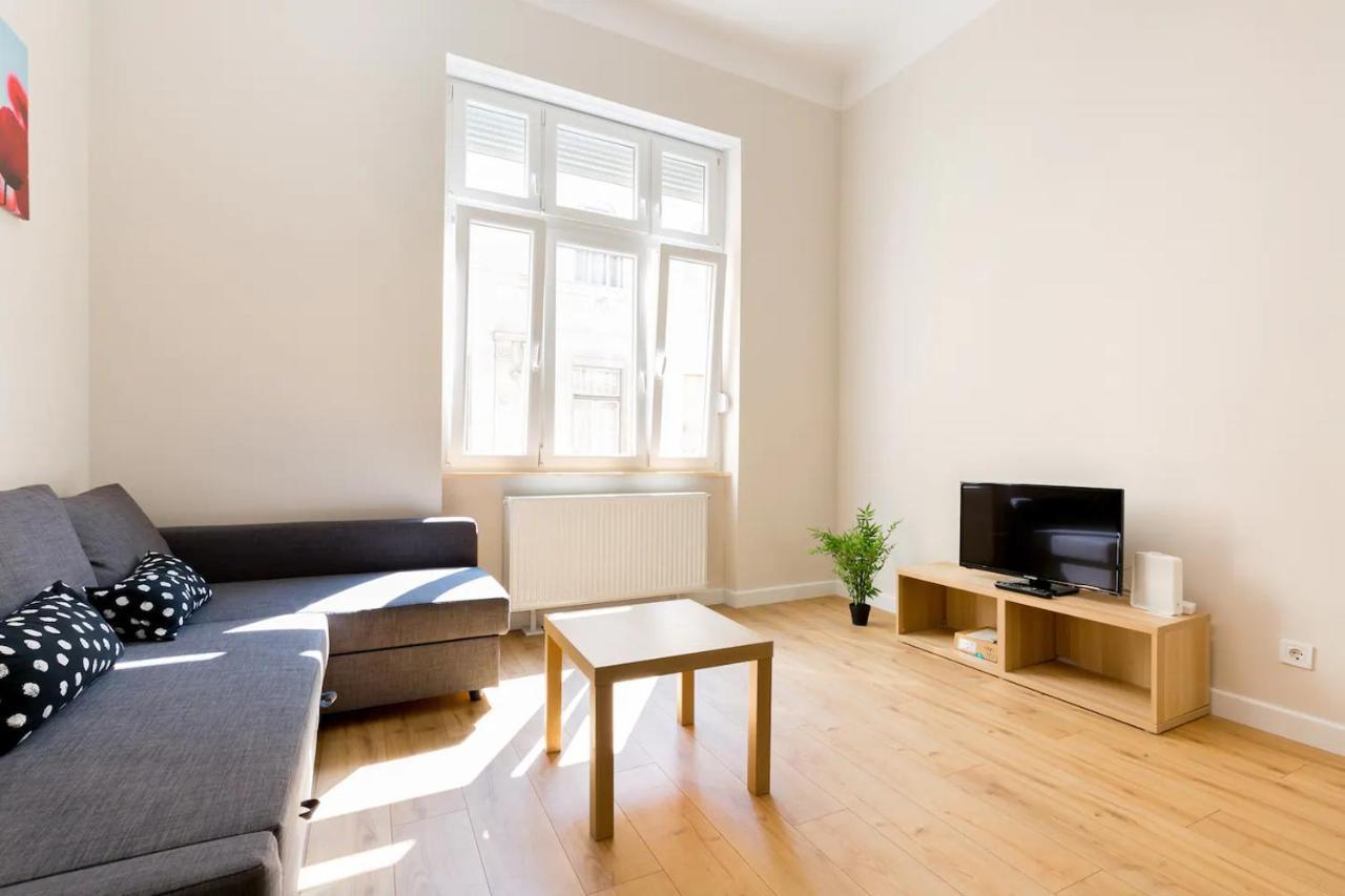 Kresz Geza 29 Westend Station 2 Bedrooms+Living Ac Budapest Eksteriør bilde
